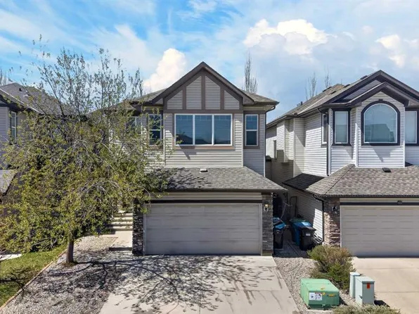 64 E Cranridge Cres SE, Calgary, AB T3M 0J3