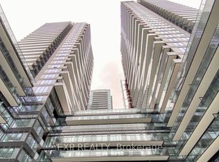 117 Broadway Ave #802, Toronto, ON M4P 1V2