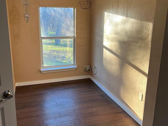 2nd image of 8785 Davis Blvd