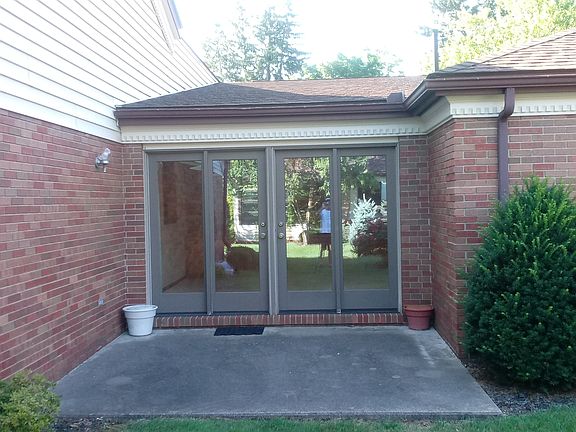 3rd image of 505 E Gambier St APT B