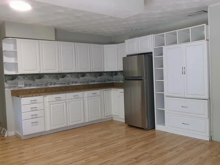 427 Rick Ln — Photo 8