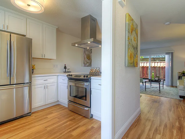 4050 Hoen Ave — Photo 19