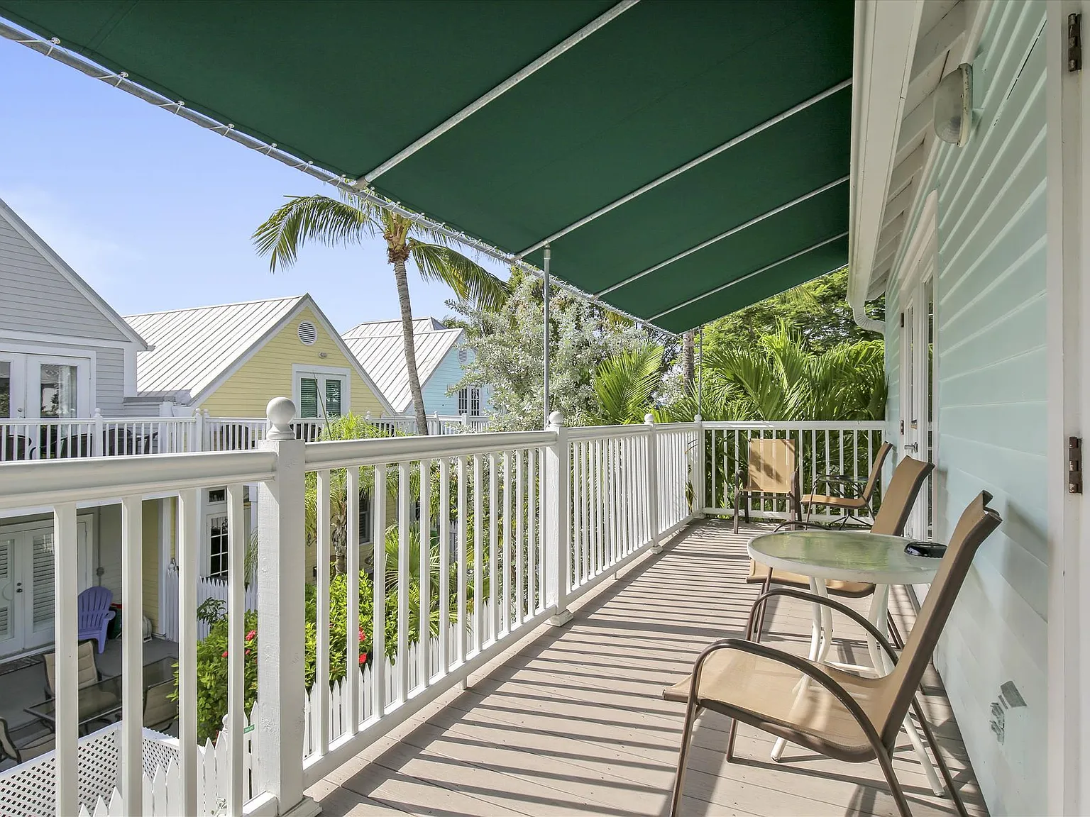 2 bed, 760 sqft, $3,900 — Photo 3