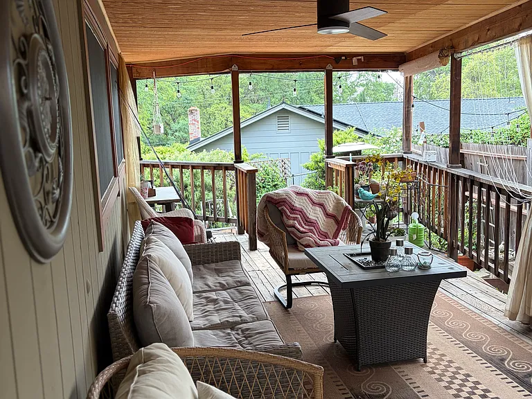 421 Forest Dr — Photo 14