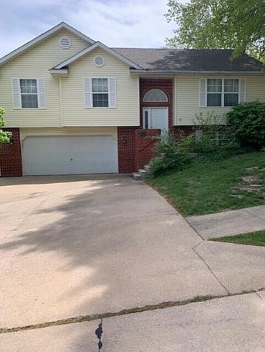 1st image of 602 Campusview Dr