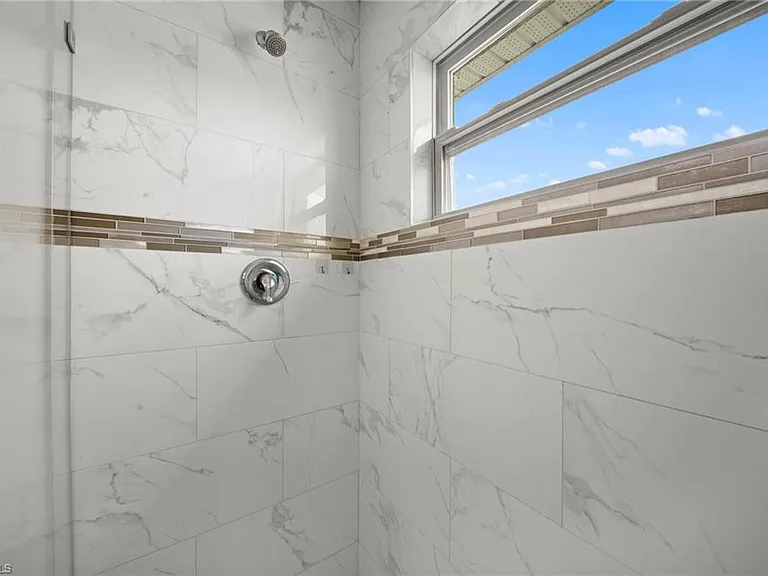 5022 25th St SW — Photo 23