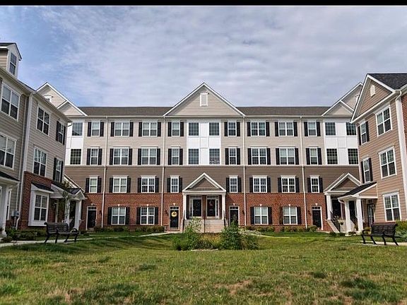 Luxurious Townhouses