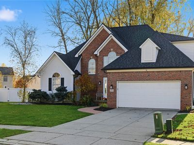 77 S Parrish Dr, Buffalo, NY, 14228