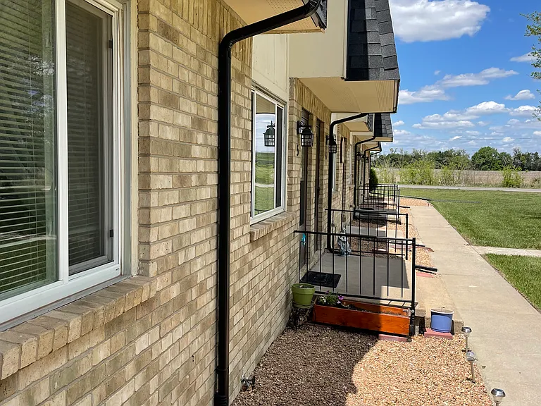 111 Lynn Ln #6 — Photo 4