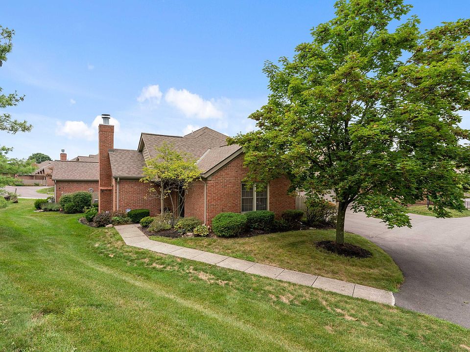 1st image of 861 Village Brook Way