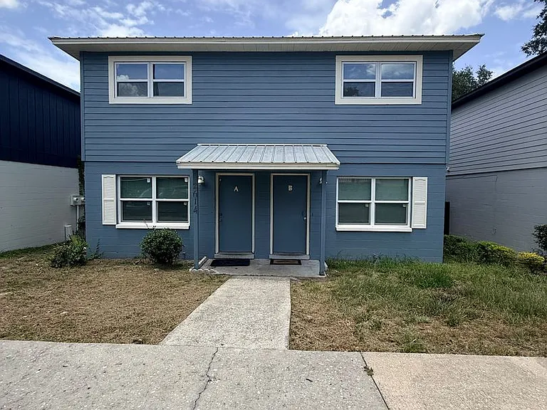 2614 SW 31st Pl — Photo 25