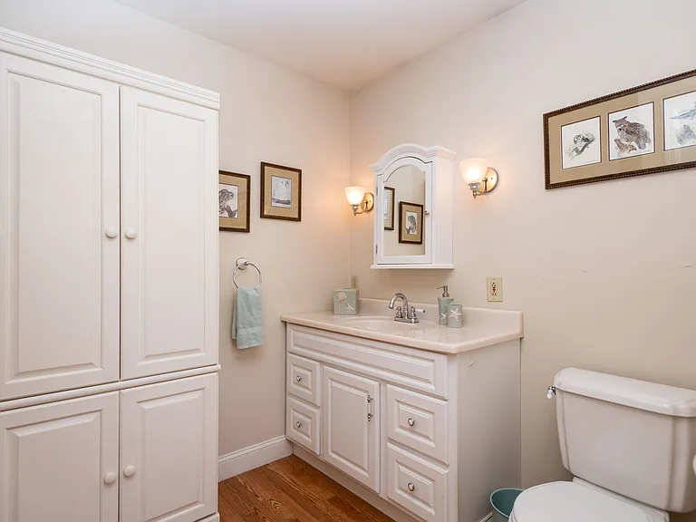 8 Candlewick Ln — Photo 19