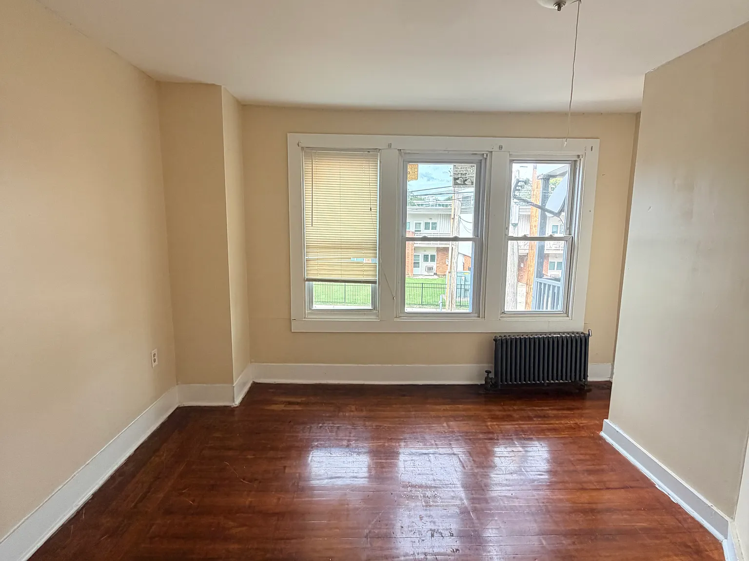 227 County St — Photo 2