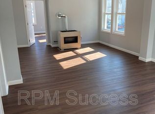 591 4th St #2, Fall River, MA 02721