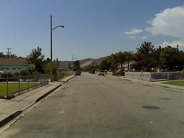 2nd image of 2124 Laurel Ave