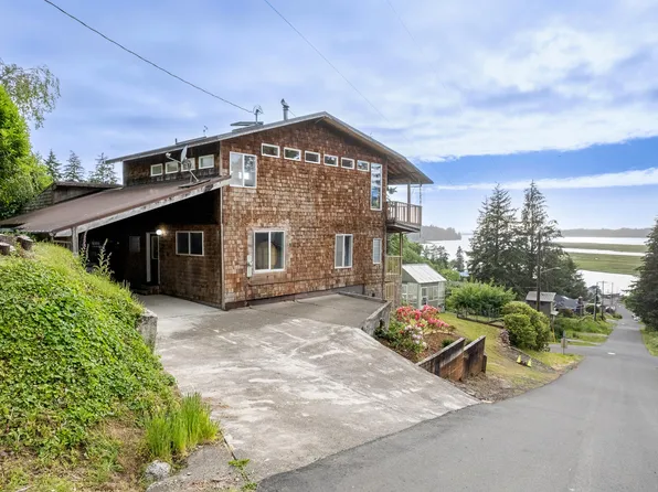 336 Gregory St, Wheeler, OR 97147