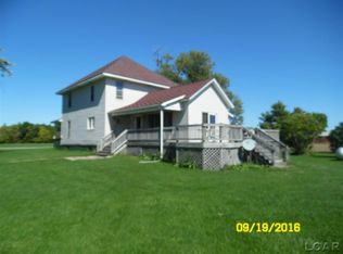 8379 Beamer Rd, Blissfield, MI 49228