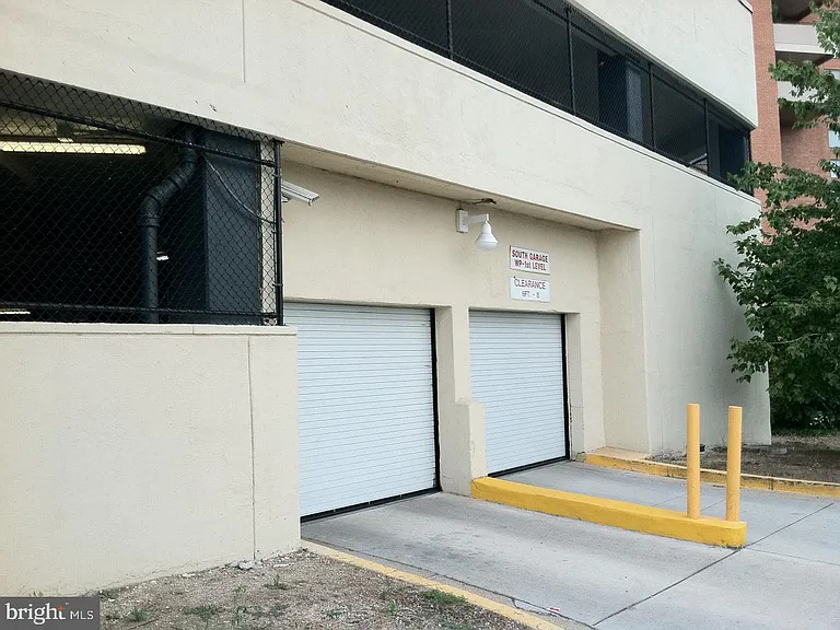 1121 Arlington Blvd #230 — Photo 32