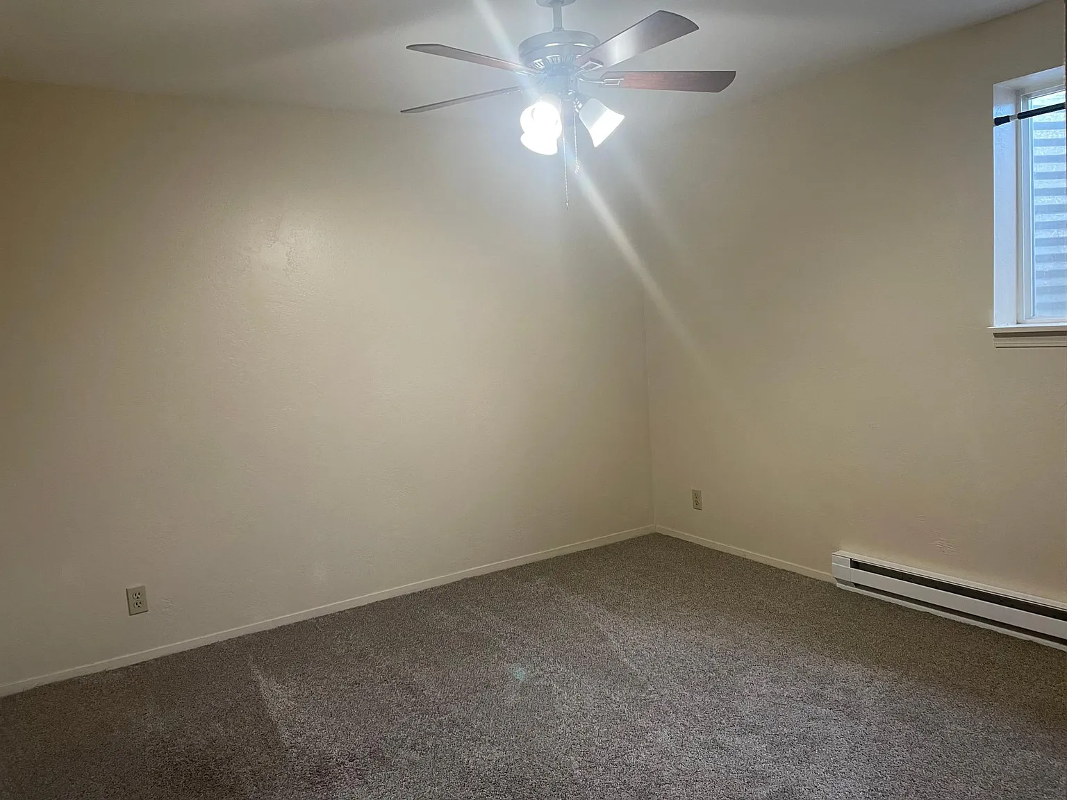 2 bed, $700 — Photo 3