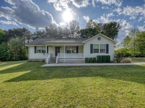1013 Bradley Rd, Blairsville, GA 30512