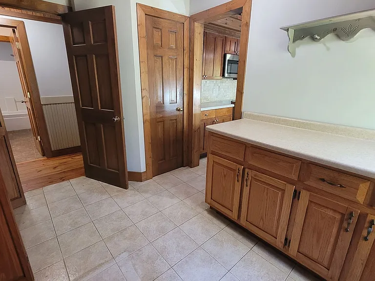 2391 Booth Cir — Photo 39