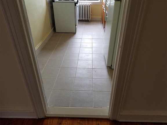 3rd image of 9506 99th Ave #4B