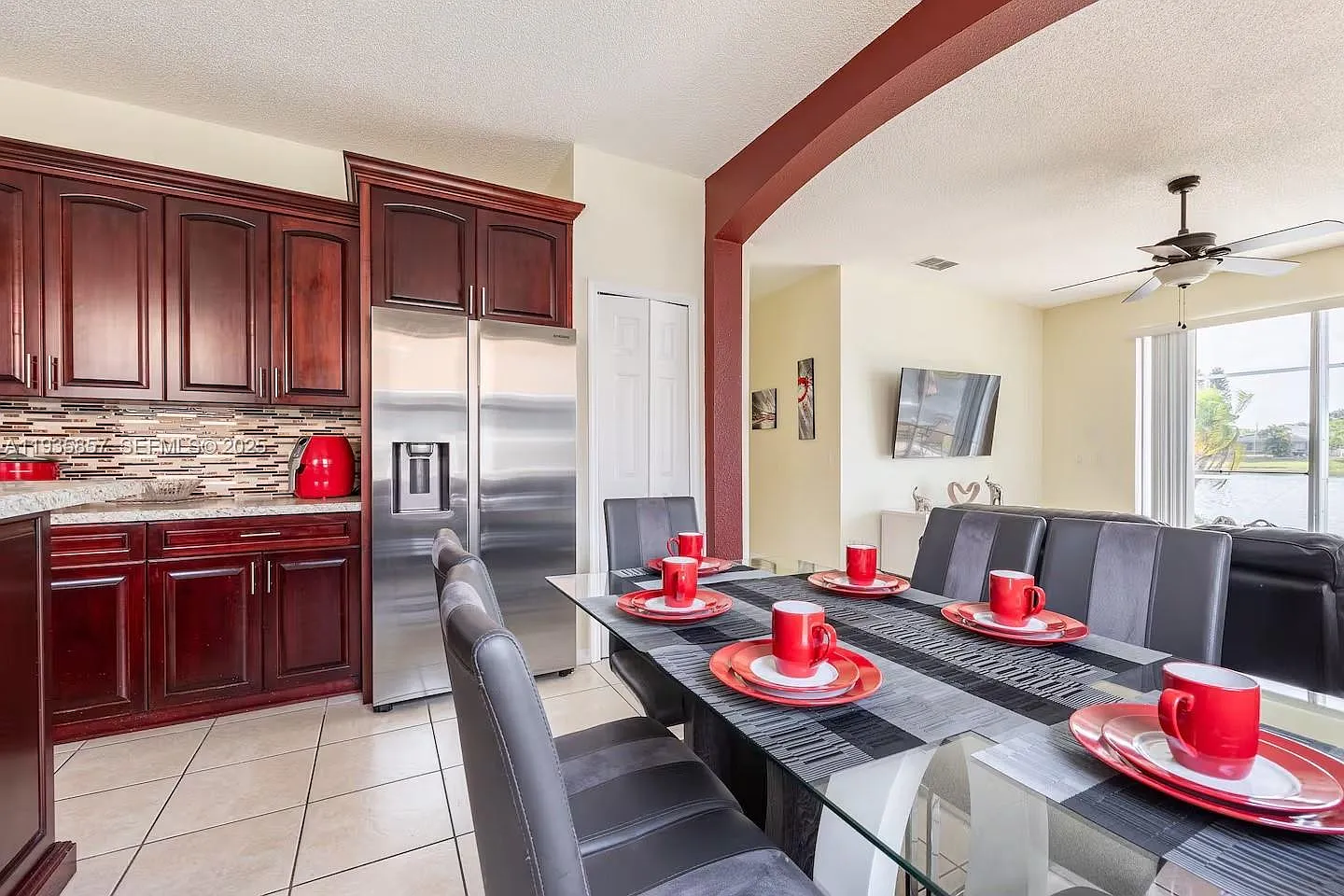 5 bed, 2.0 bath, $2,800 — Photo 3