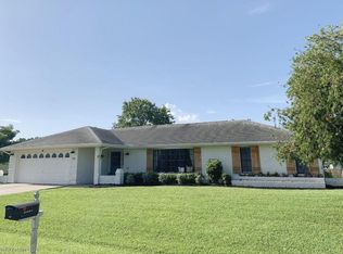 757 Hyannie St NE, Palm Bay, FL 32907