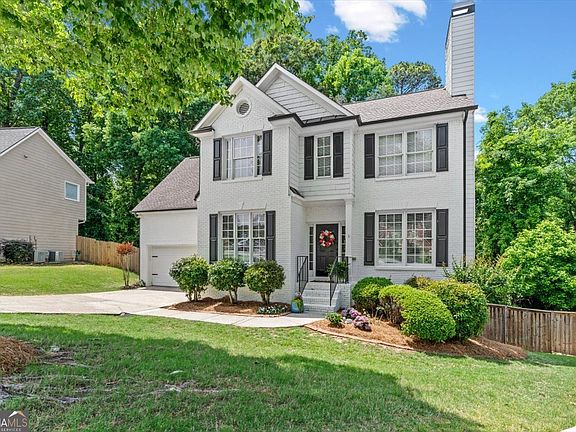 2nd image of 6000 Hampton Bluff Way