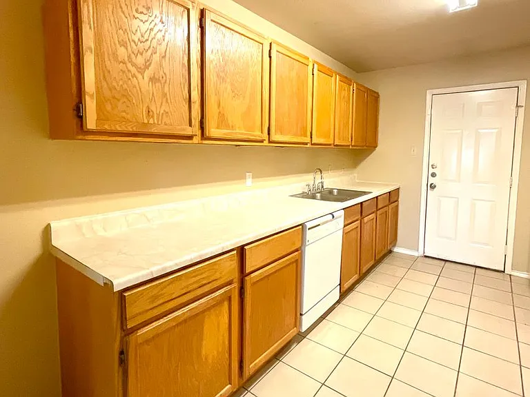 7560 Oak Chase — Photo 26