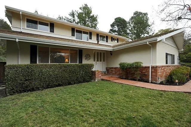 45 Park Lane Dr photo 1