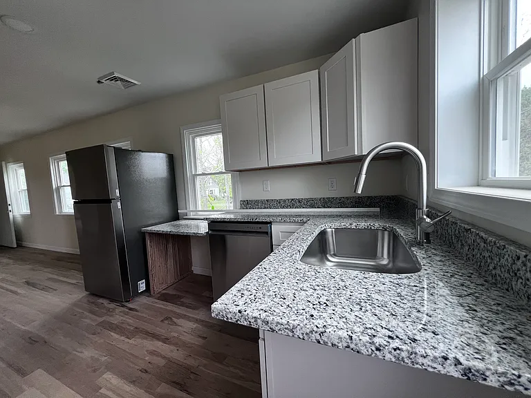 14 Marriott Ave #2 — Photo 20