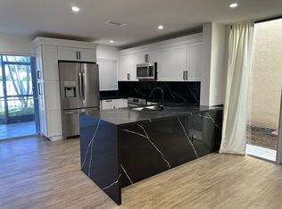 821 NW 99th Ave, Plantation, FL 33324