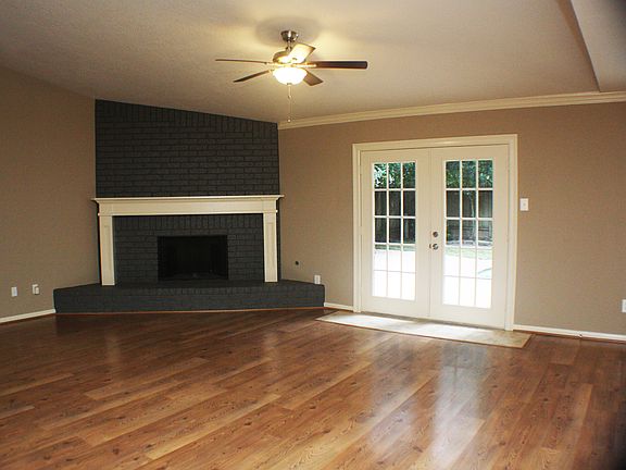 Large Open Floor Plan