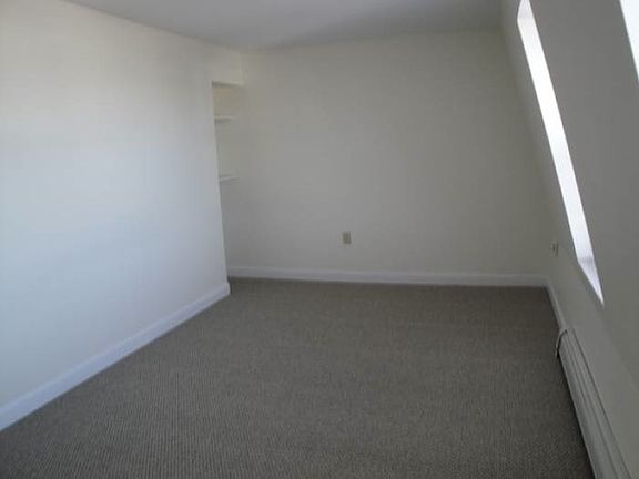 Wall to Wall carpets