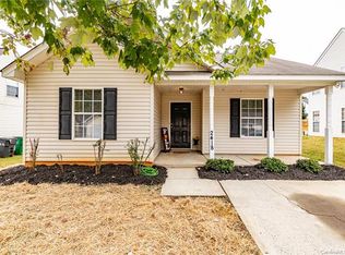 2418 Fairstone Ave, Charlotte, NC 28269