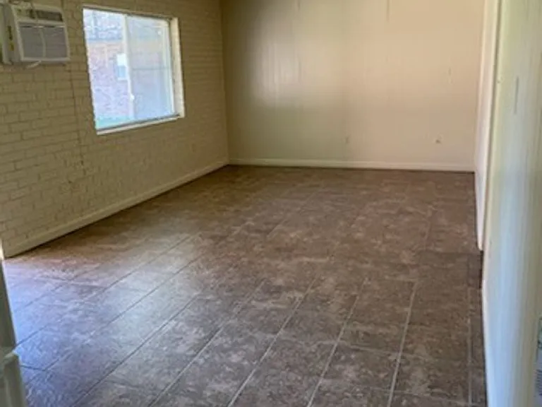 700 Gilman St #102 — Photo 4