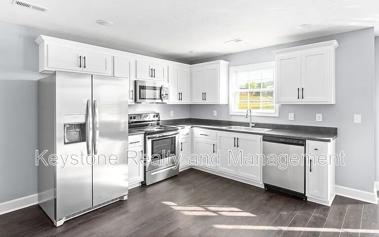 111 Robertson Hill Rd #7 — Photo 5
