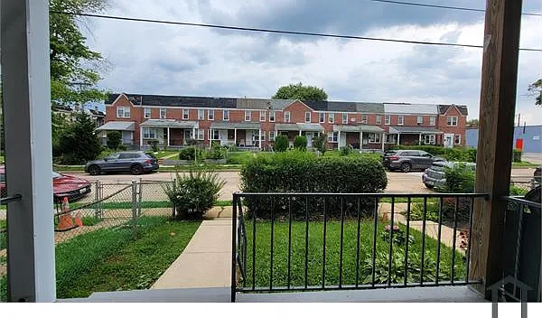 4908 Nelson Ave — Photo 8