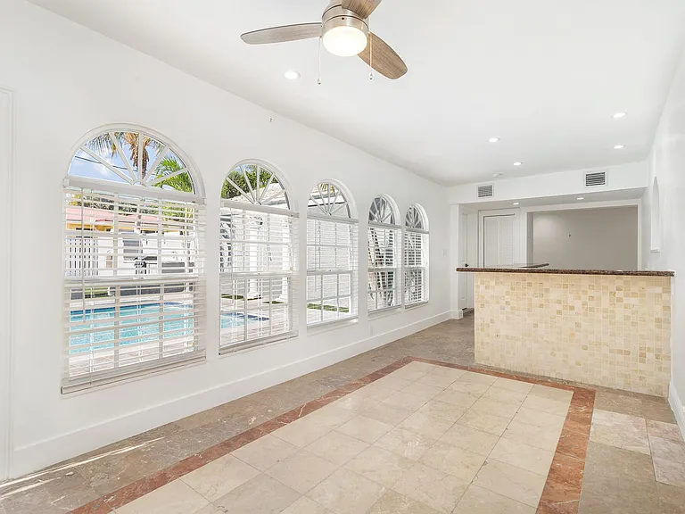 3517 N Flagler Dr — Photo 10