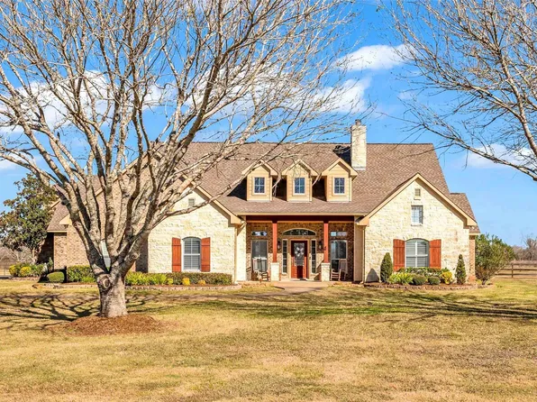 1910 Fox Trot Cir, Richmond, TX 77406