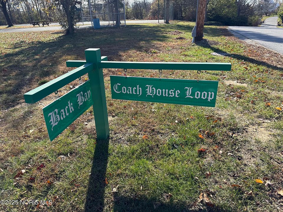 2nd image of 138 Coach House Loop