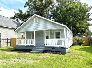 130 Cox Ave, Jacksonville, NC 28540