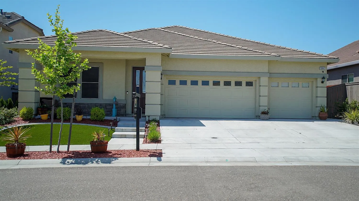 5041 Prairie Grass Way photo 1
