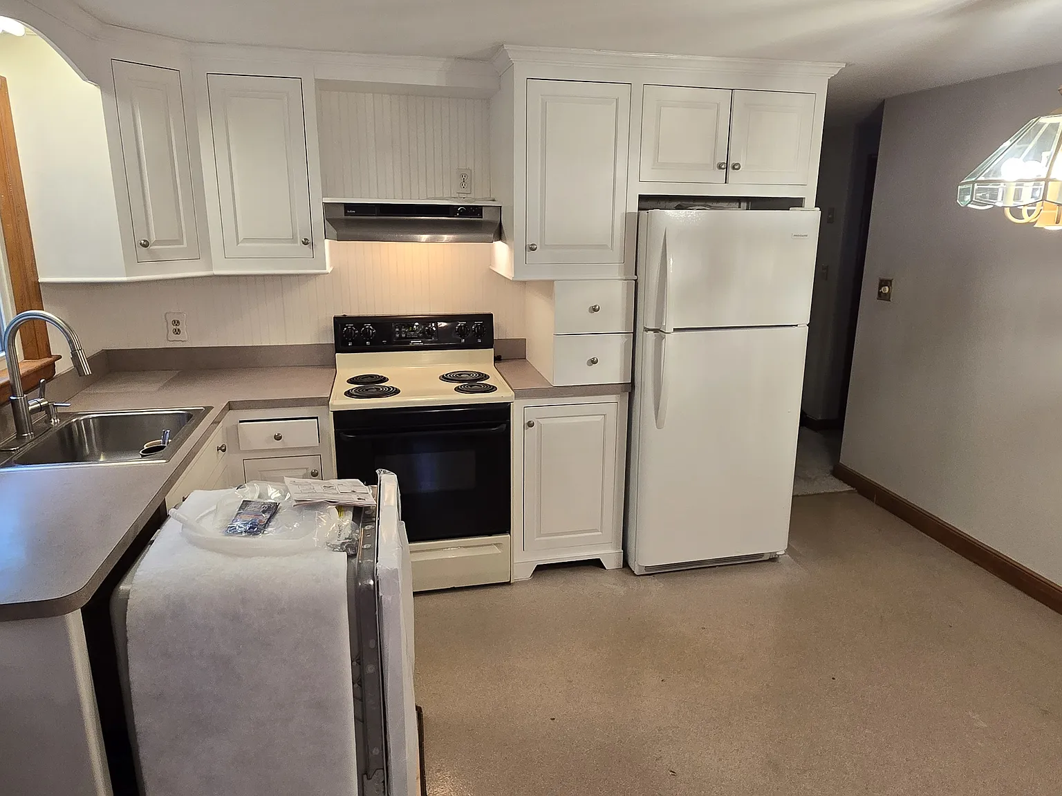 4 bed, 1340 sqft, $4,300 — Photo 4