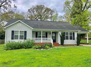 151 Valley Dr, Thomasville, NC 27360