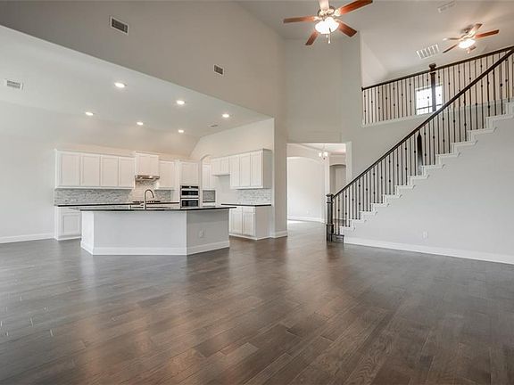 4th image of 13834 Gibraltar Ln