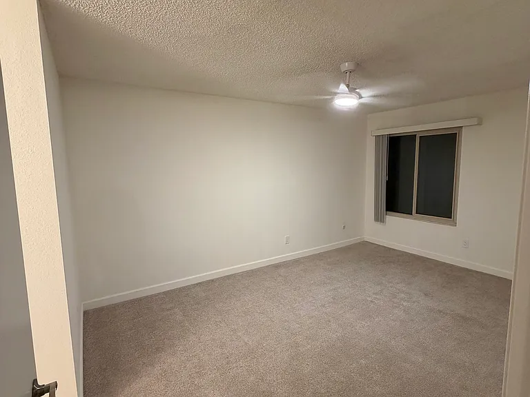 6064 Rancho Mission Rd #454 — Photo 14