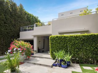 8719 Rosewood Ave, West Hollywood, CA 90048