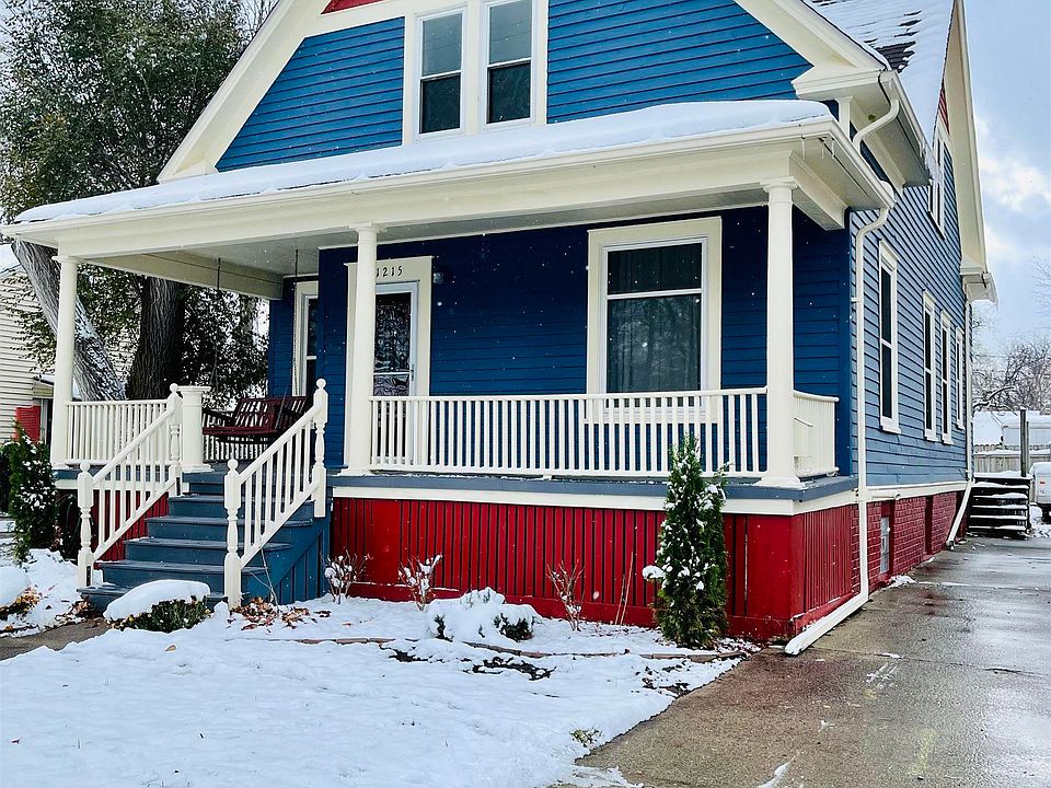 1st image of 1215 Adams St